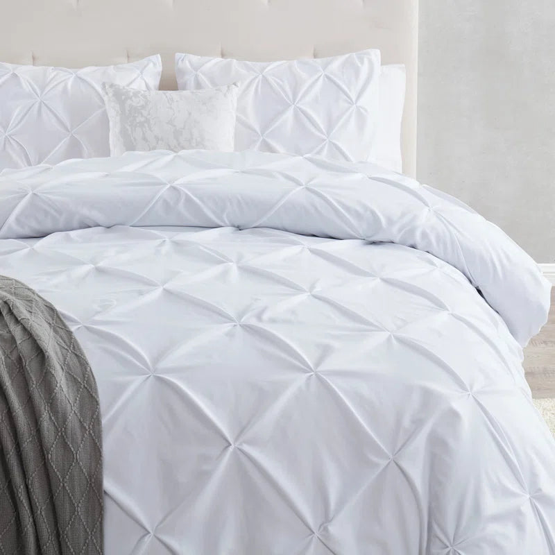 Pintuck Comforter - Off White
