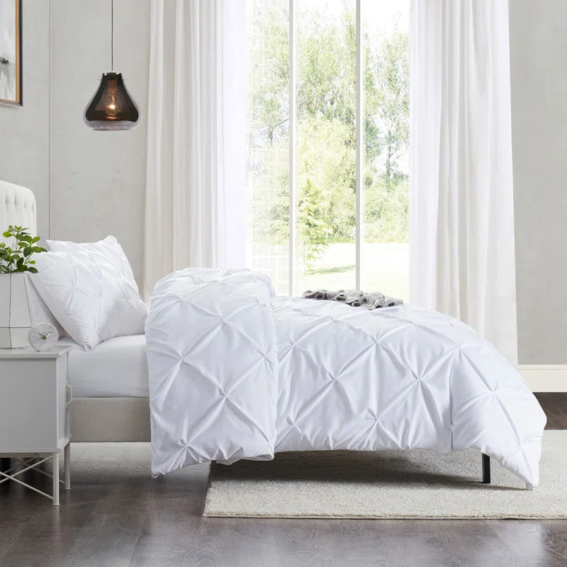 Pintuck Comforter - Off White