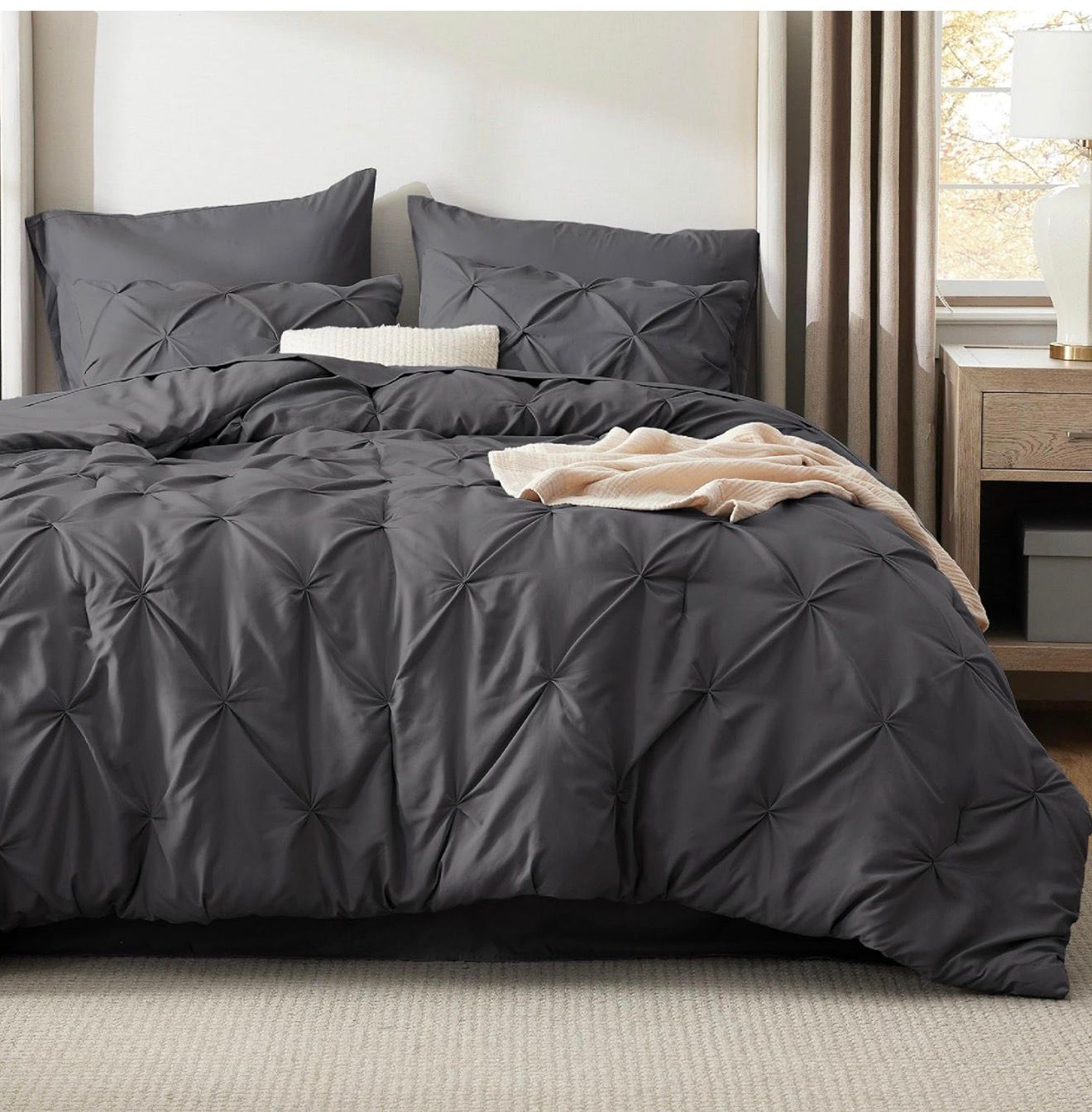 Comforter - Pintuck - Grey