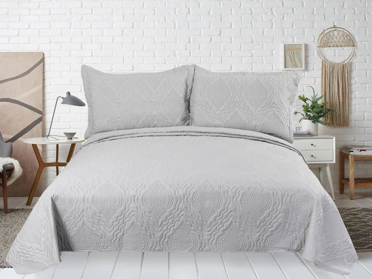 Luxury Embossed Quilt Set