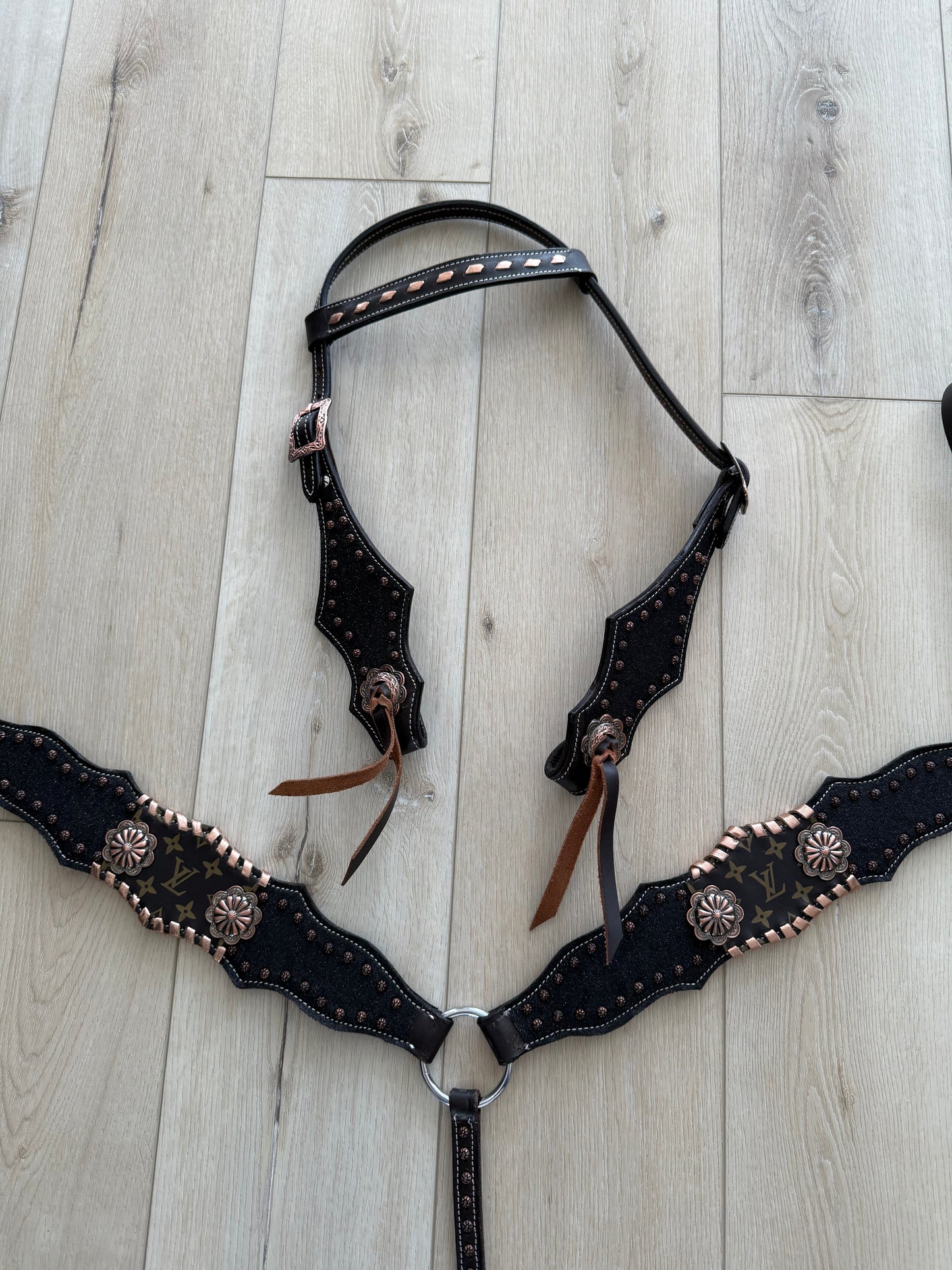 Cowgirl Glitz - 3 Pc Horse Tack Set