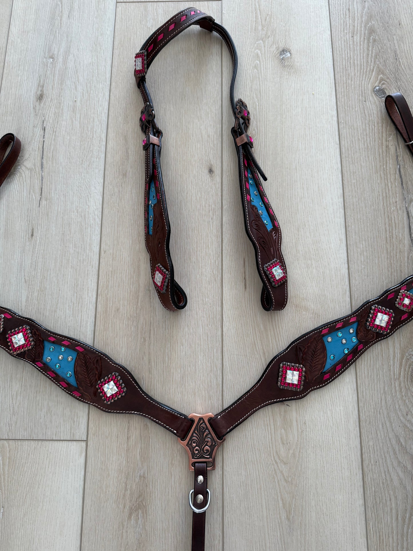 Cowgirl Glitz - 3 Pc Horse Tack Set