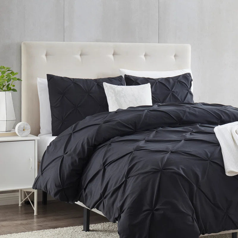 Pintuck Comforter - Black