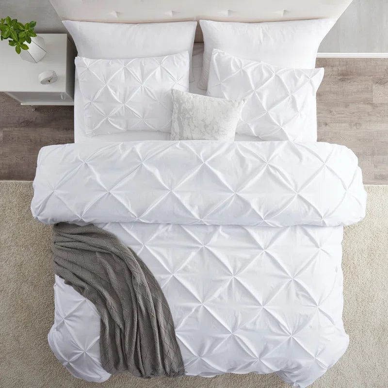 Pintuck Comforter - Off White
